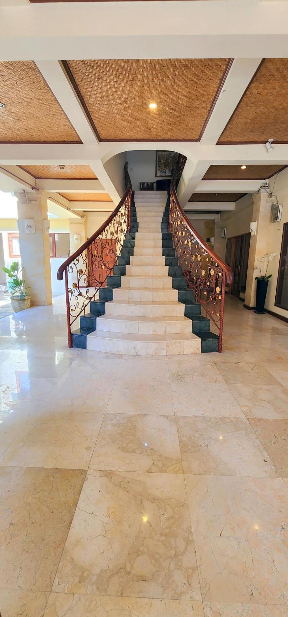 Bali Emerald Apartments Sanur Eksteriør billede
